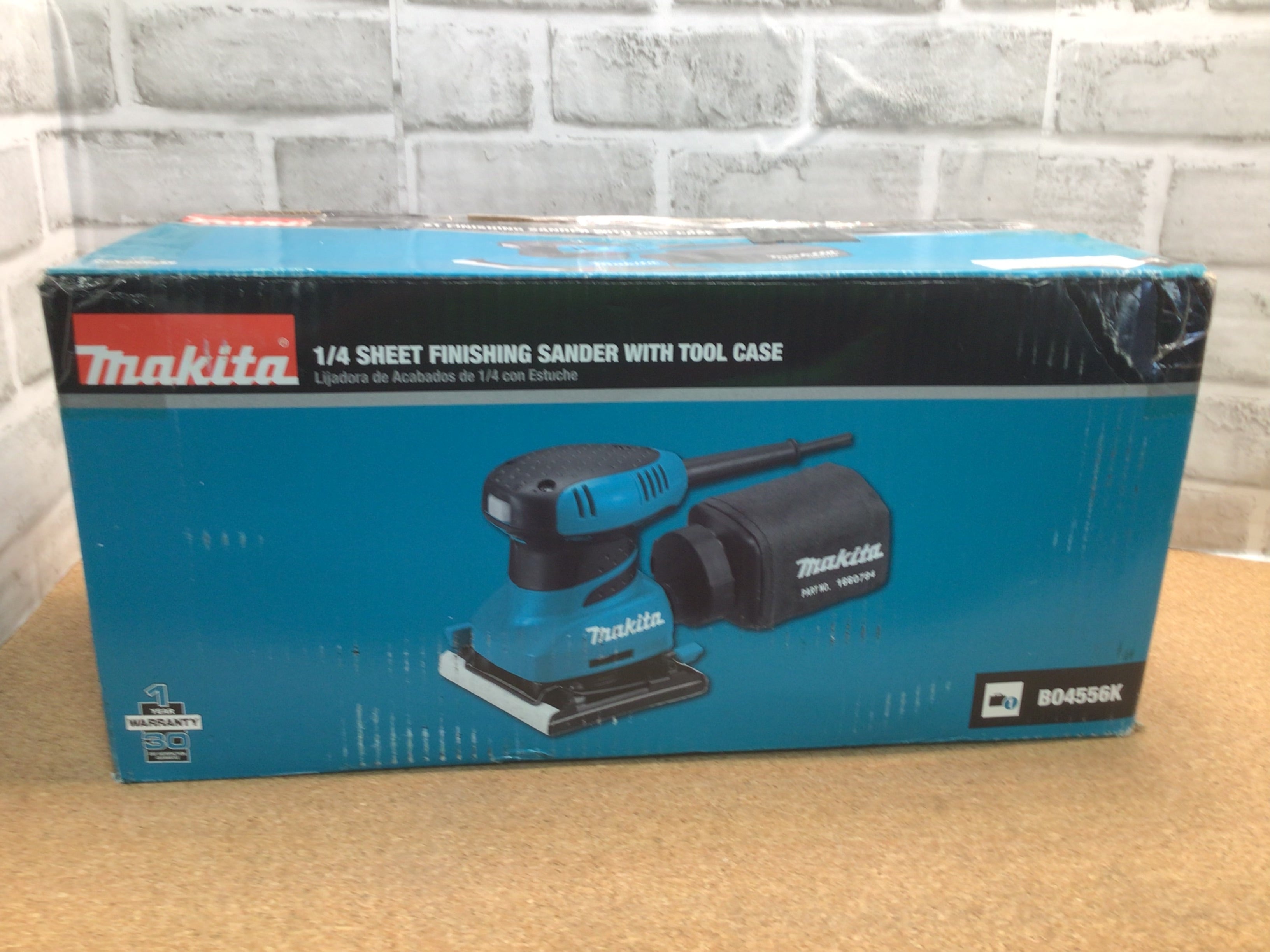 Makita BO4556K 1/4 Sheet Finishing Sander, with Tool Case** Tested/Working** (7911609598190)